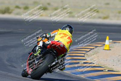 media/Apr-14-2024-SoCal Trackdays (Sun) [[70f97d3d4f]]/2-Turn 11 Backside (935am)/